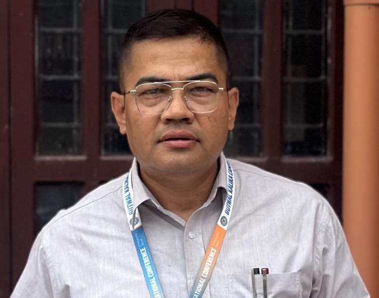 Laxuman Singh Thapa